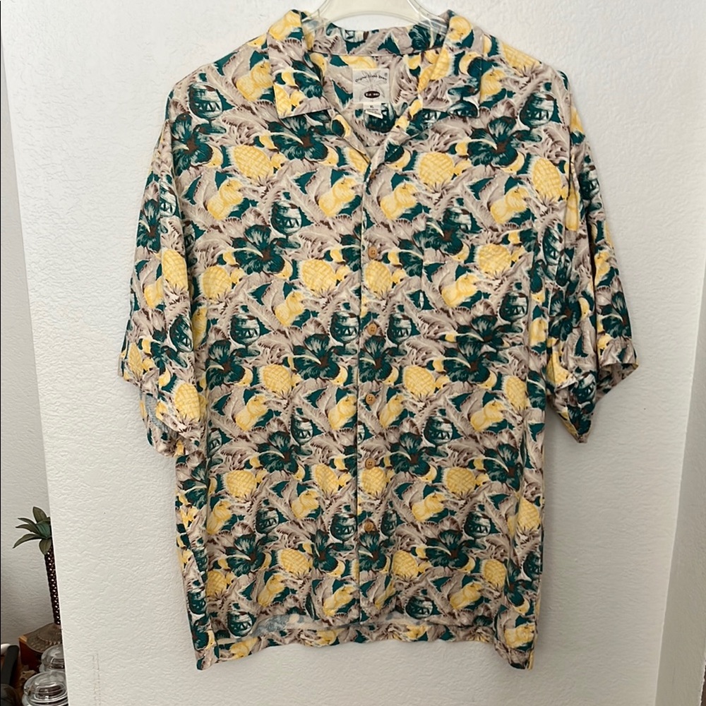 ☀️🏝️ORIGINAL ISLAND SPORT HAWAIIAN SHIRT NWOT FLORAL W/PINEAPPLES EXCELLENT COND